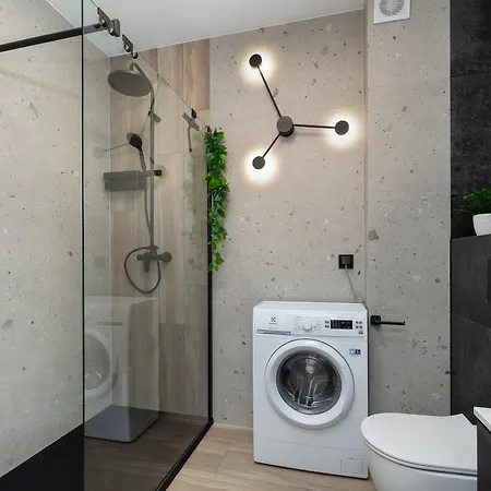 Amber Dunes - By Rentmonkey