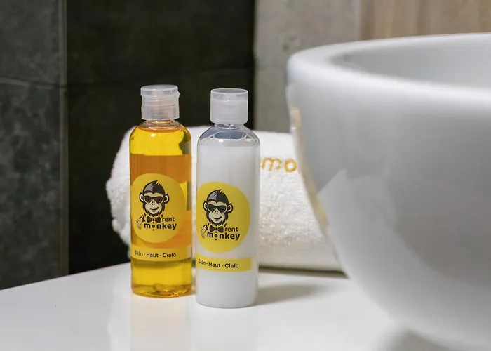 Amber Dunes - By Rentmonkey