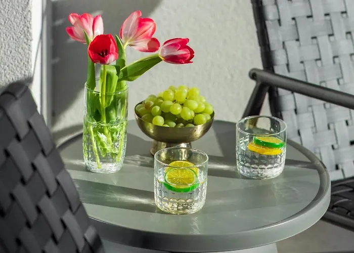 Amber Dunes - By Rentmonkey ポゴジェリツァ